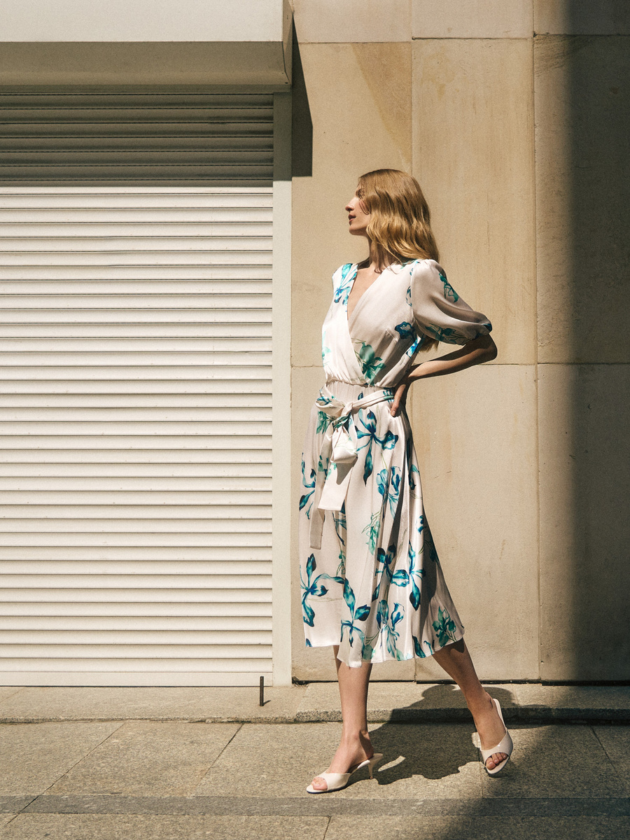 KMX Studio viscose midi dress with belt and floral print