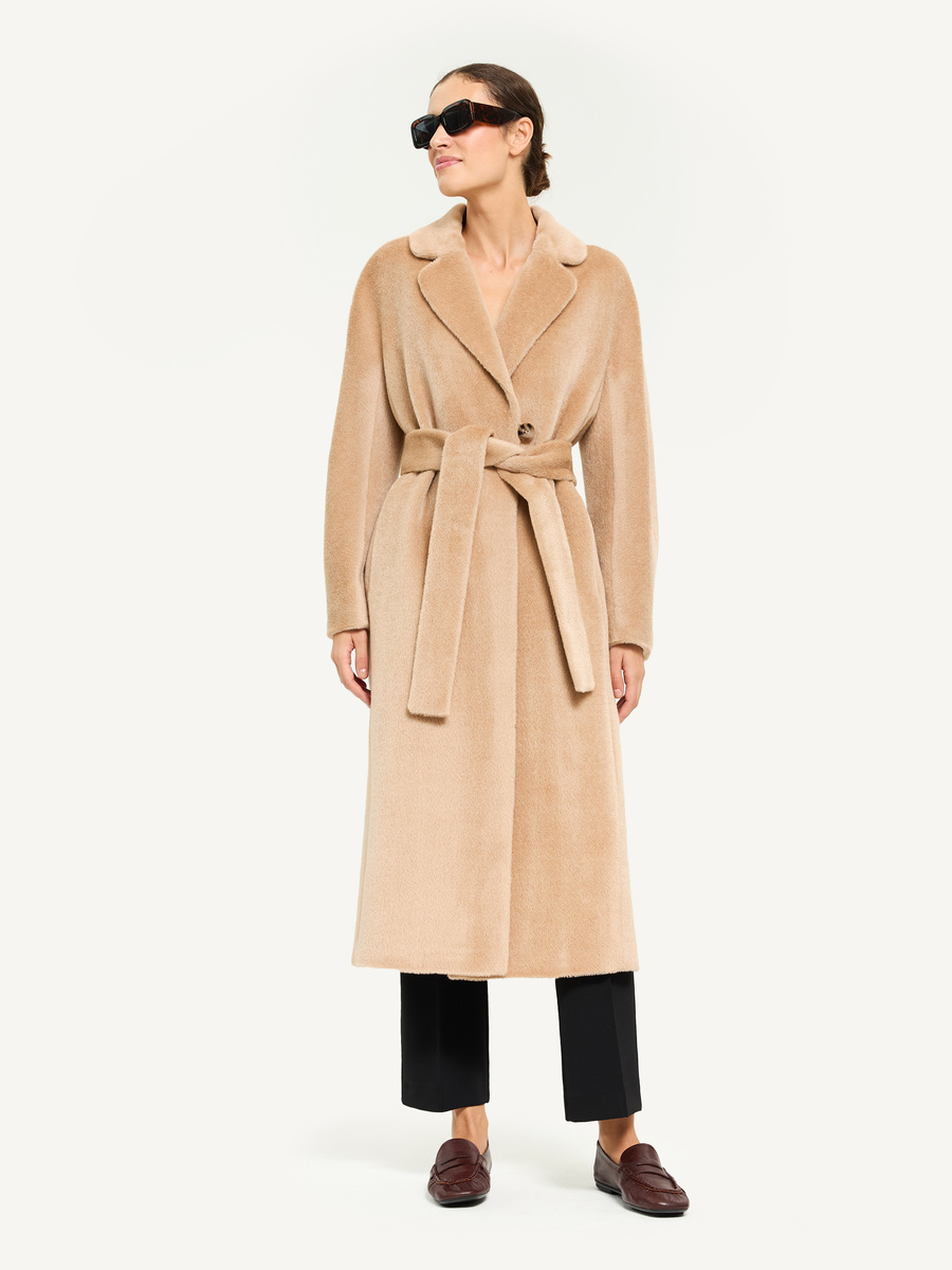 KMX Studio Coat in Suri Alpaca and virgin wool – beige