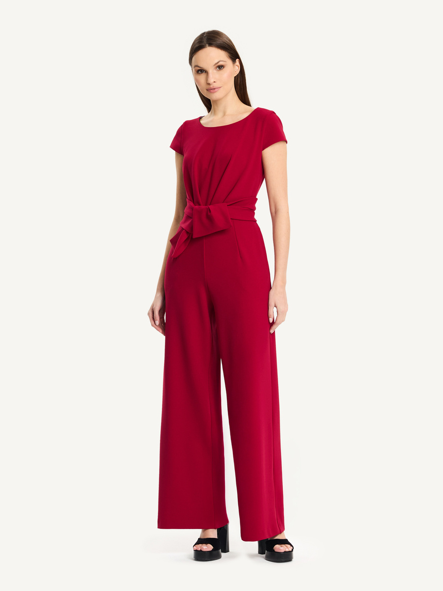 Kombinezon z ozdobnym przodem