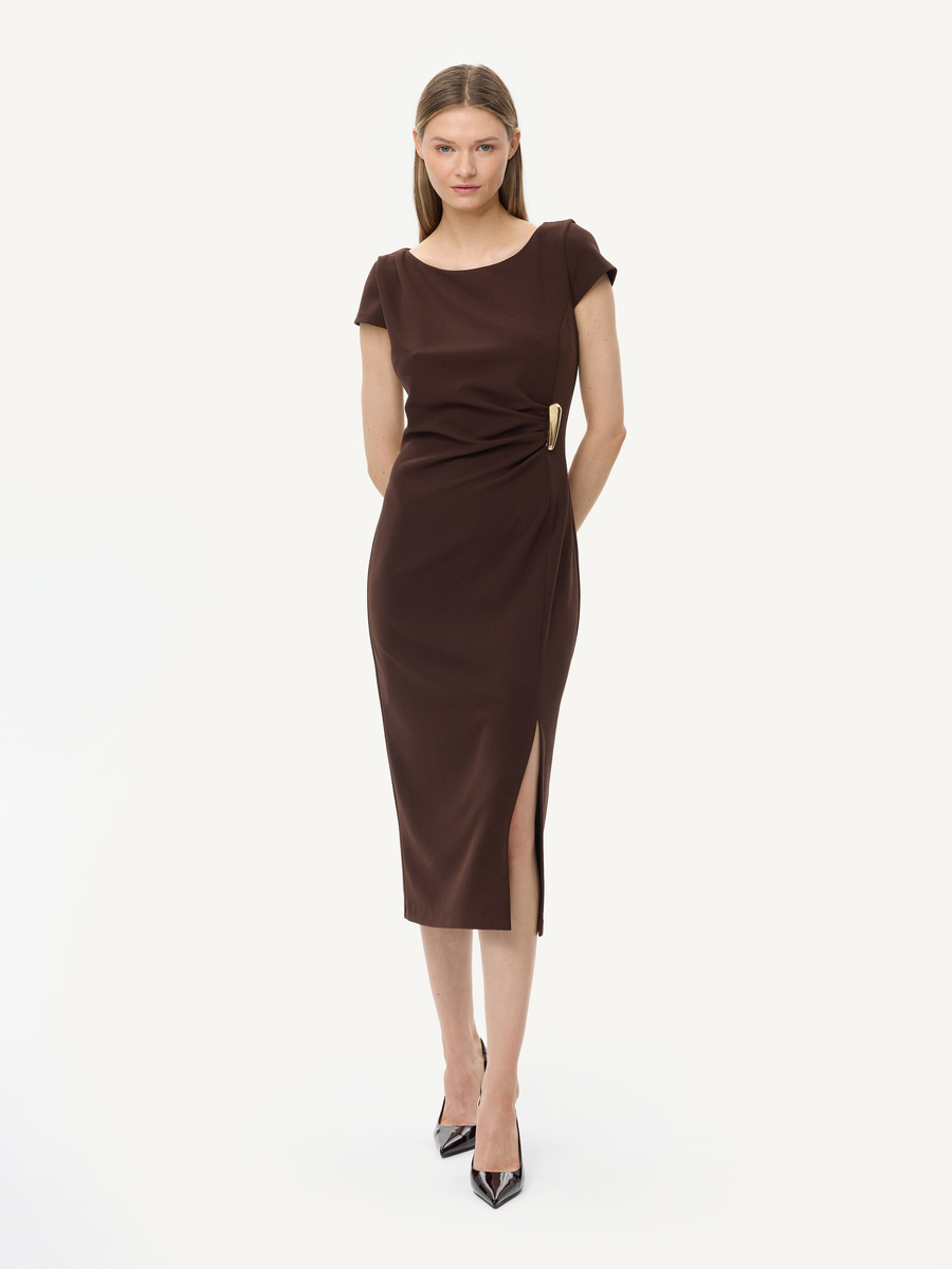 Midi dress with gold clasp and side slit